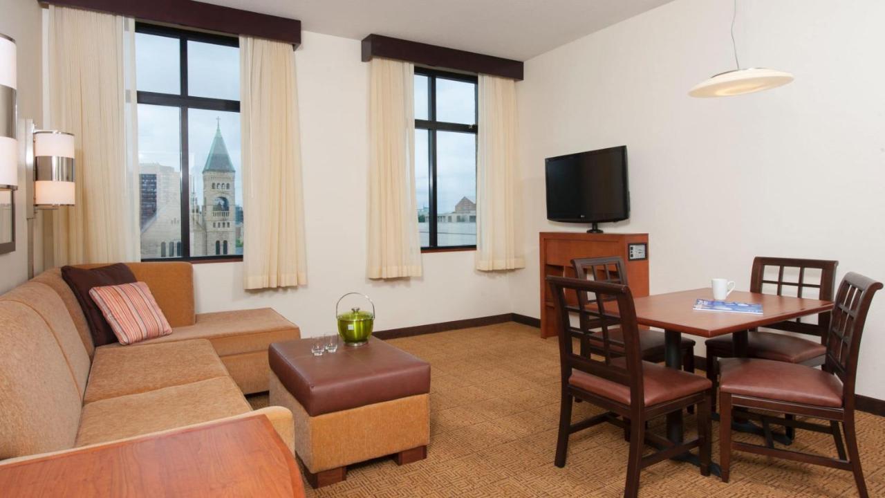 Hyatt Place Des Moines Downtown Kültér fotó